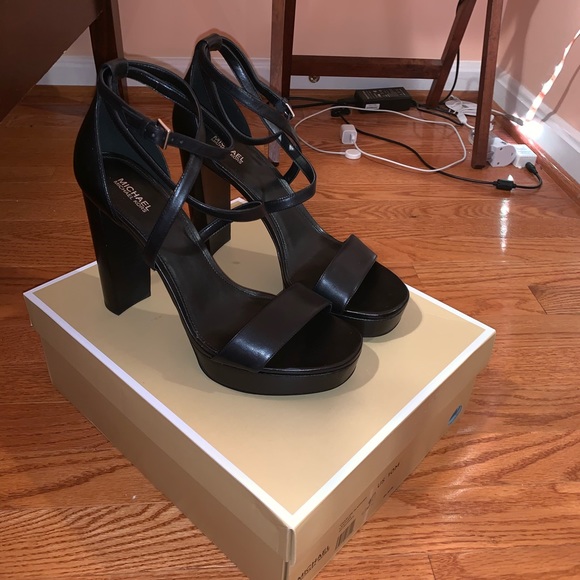 michael kors charlize leather platform sandal